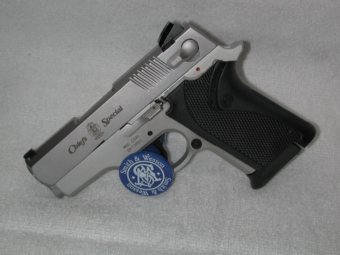 Smith & Wesson CS45