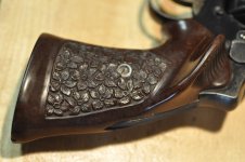 S&W grip.jpg
