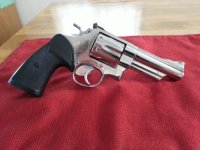 S&W model 629-1.jpg