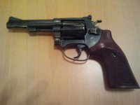 Mod. 34 grips 5.jpg