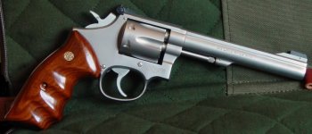 S&W 617 6 inch no lug.jpg