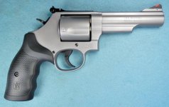 S&W mod 69 (8).jpg