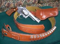 holsters 005.jpg