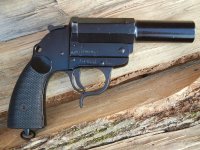 1942 DUV Nazi flare gun 013.JPG