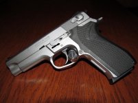 24zxg68.jpg