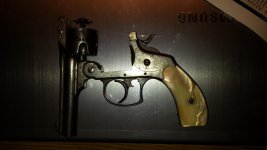 gun3.jpg