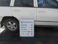New sign and dogs 036.jpg