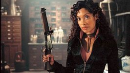 Zoe-Washburne_Firefly.jpg