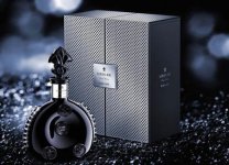 remy-martin-louis-xiii-black-pearl2.jpg