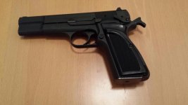 Browning HP Mk-III #1.jpg