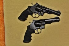 327 TRR8 & M&P R8 right sides 30.jpg