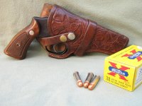 Smith & Wesson early post war 38-44 Heavy Duty 015.jpg