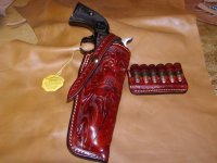 Colt SAA, Threepersons carved 001.JPG