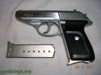 2_pistols_sig_sauer_230sl_.380_acp_45748.jpg