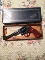 4464839_01_vintage_smith_and_wesson_19_4__640 (2).jpg