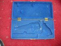 Smith & Wesson 004.jpg