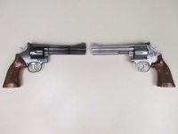 Smith & Wesson 586 amd 686 Wood Grips forum.jpg