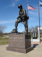 hunt_county_war_memorial_m.jpg
