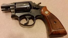 S&W Model 10-5 (1).jpg
