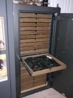 gun safe.jpg