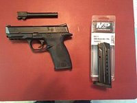 9mm SL Barrel & Mag For M&P40.JPG 9mm SL Barrel & Mag For M&P40.JPG