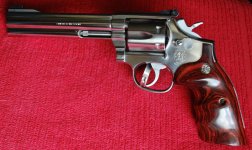 S&W 617 (L).jpg