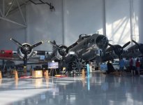 B-17.jpg