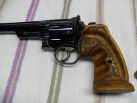 S&W 44 Magnum 015.jpg