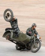 MotorCycleWheelChangeOnTheFly.jpg