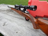 Browning Safari Grade 300 Winchester Mag FS 024.jpg