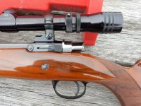 Browning Safari Grade 300 Winchester Mag FS 009.jpg