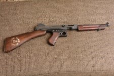 Thompson M1A1-M27 right side.jpg