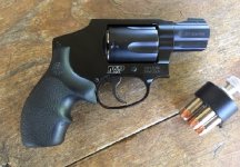 M&P340-04.JPG