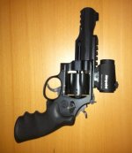 R8MicroH1.jpg