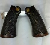S&W 22-32 Heavy Frame Stocks.jpg