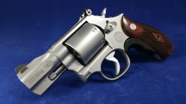 m686 1.jpg