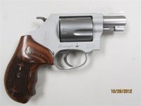 S&W 637-3.jpg