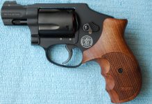 S&W M&P 340 Karl Nill stocks.jpg