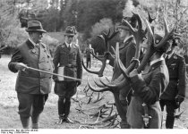bundesarchiv_bild_146-1979-145-04a_hermann_goe.jpg