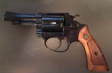Gun 2.jpg