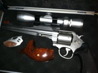 pistol 657.JPG