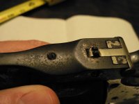 rear sight_latch.jpg