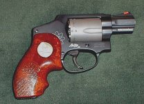 340 PD Brown Safariland Grips 2.JPG