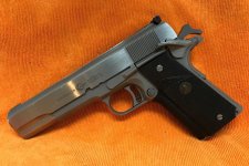 AMT grips.jpg