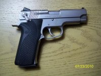 S&W 10mm Model 1066.jpg