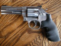SW 617, 10 shot, 22lr.jpg