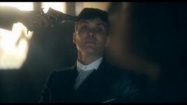 800px-PeakyBlinders2s1-WebleyIV2.jpg