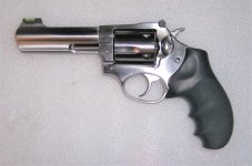 SP101 357 grip.jpg