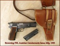Browning P35 With Holster Rig 2 NSN.jpg