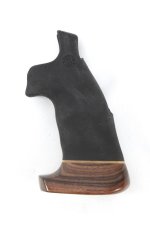 No finger grooves.jpg